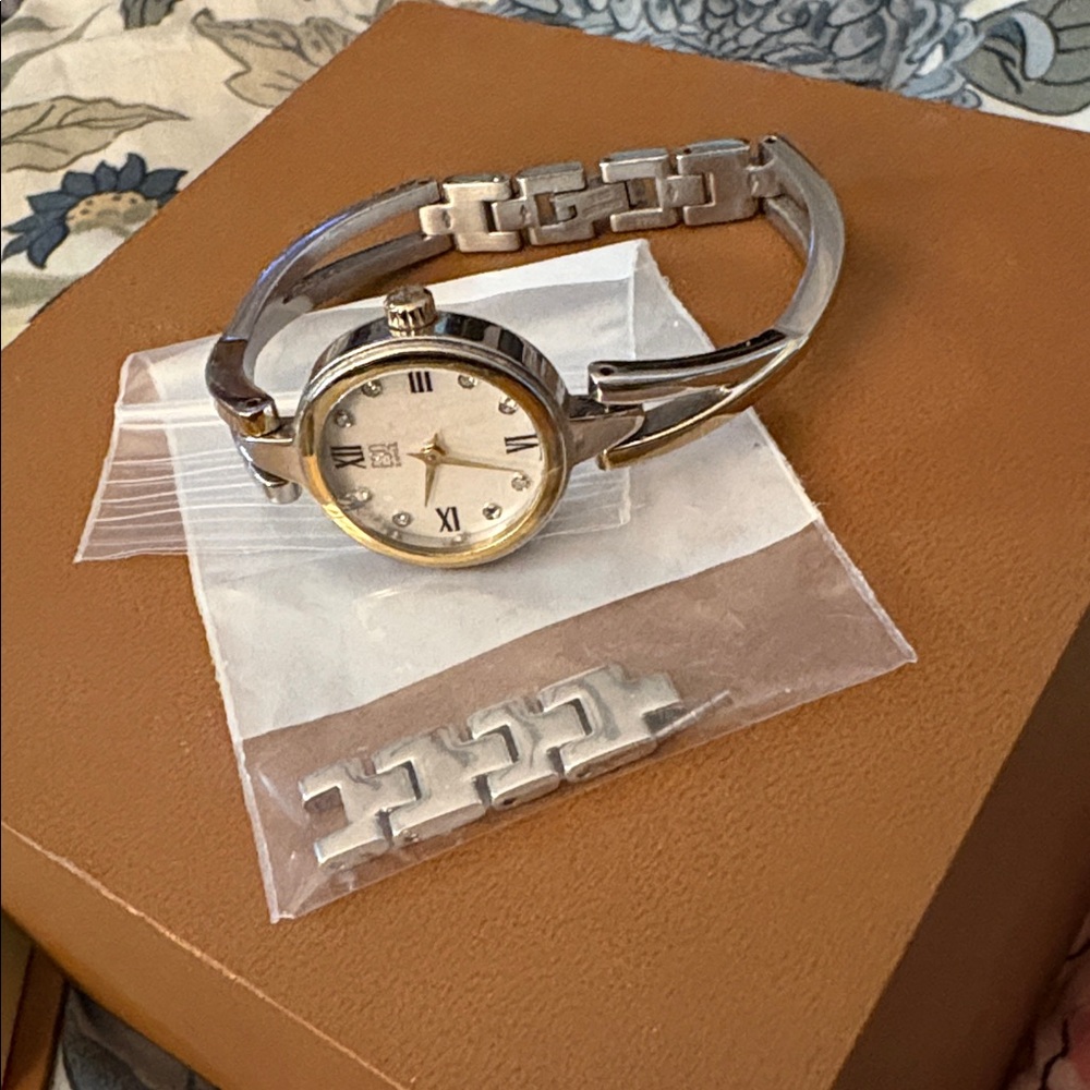 Women's Gold Watch (2 tone)